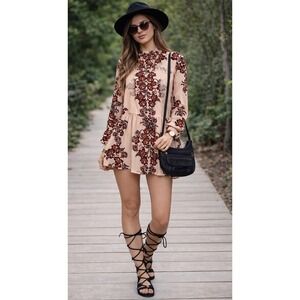 Skylar & Jade Y2K Beige Floral Lace Mock Neck Long Sleeve Womens Mini Dress Sz S